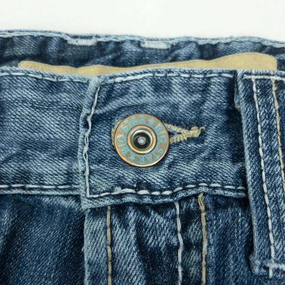 Big Star Pioneer Jeans Mens 33R Blue Distressed Boot Cut Raw Hem Buckle